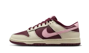 Nike Dunk Low Retro PRM Valentine's Day (2023)